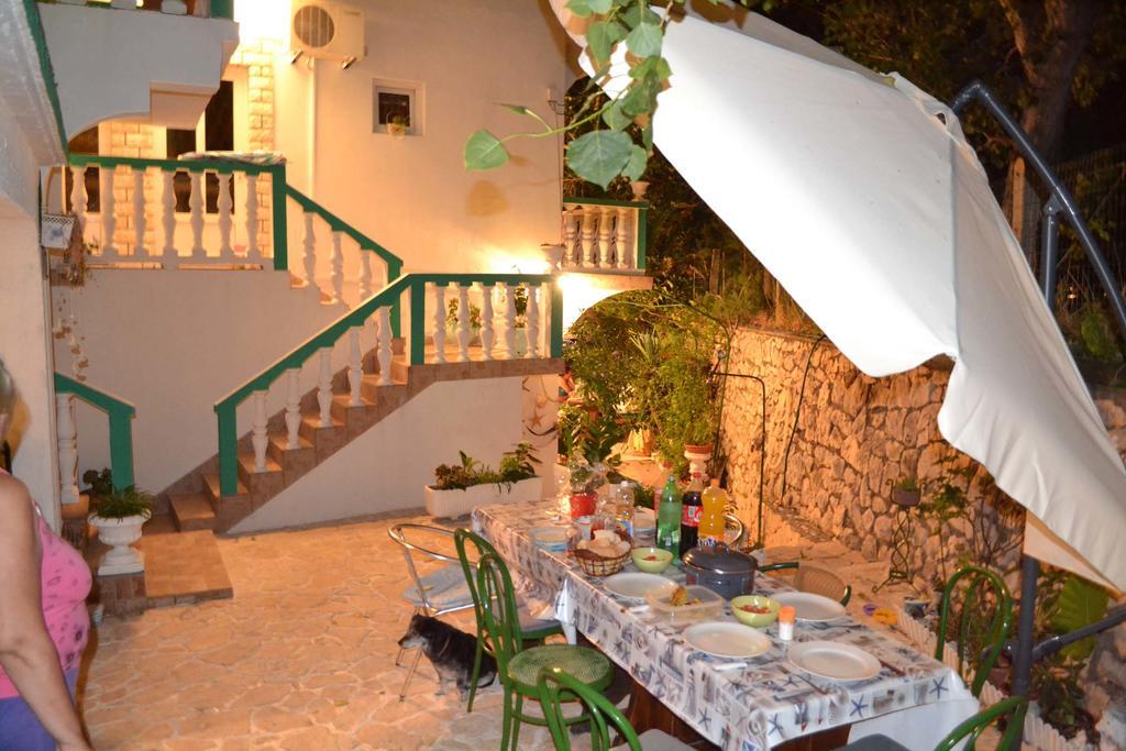 Apartmani Jenny I Tania Lopar Dış mekan fotoğraf