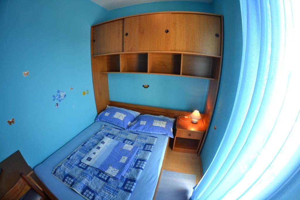 Apartmani Jenny I Tania Lopar Dış mekan fotoğraf