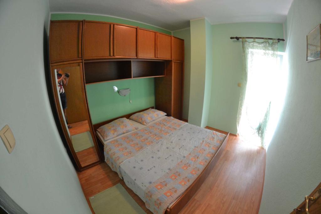 Apartmani Jenny I Tania Lopar Dış mekan fotoğraf