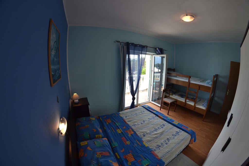 Apartmani Jenny I Tania Lopar Dış mekan fotoğraf