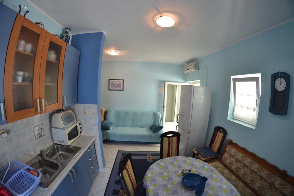 Apartmani Jenny I Tania Lopar Dış mekan fotoğraf